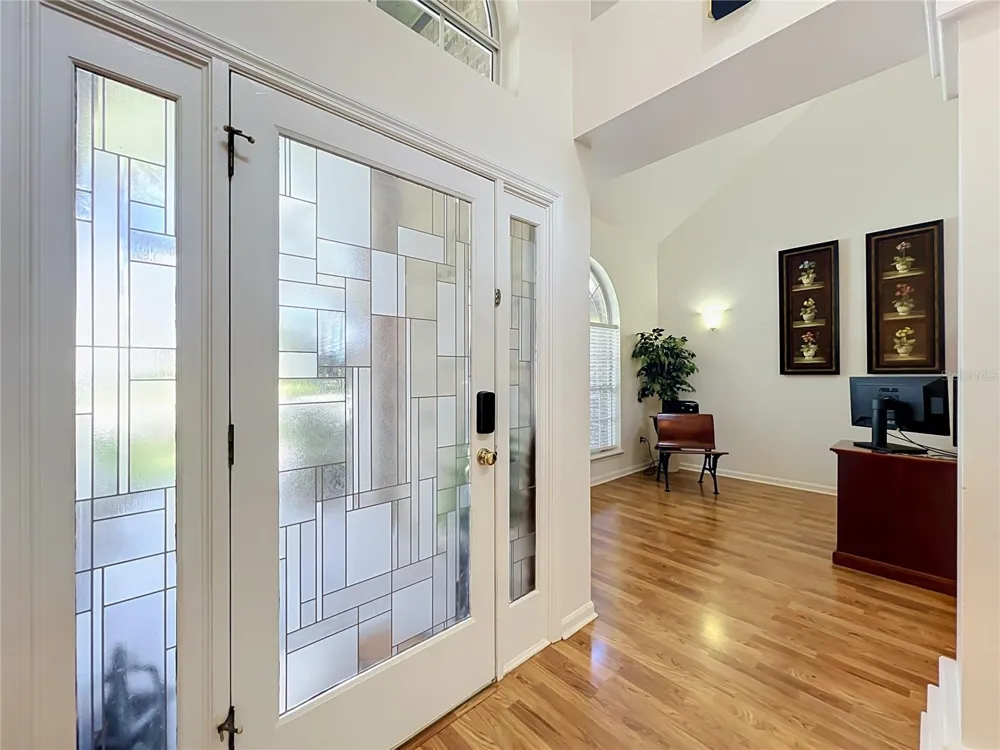 324 REMINGTON DRIVE Oviedo, FL 32765