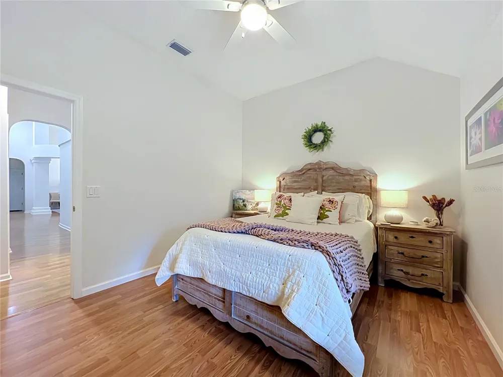 324 REMINGTON DRIVE Oviedo, FL 32765
