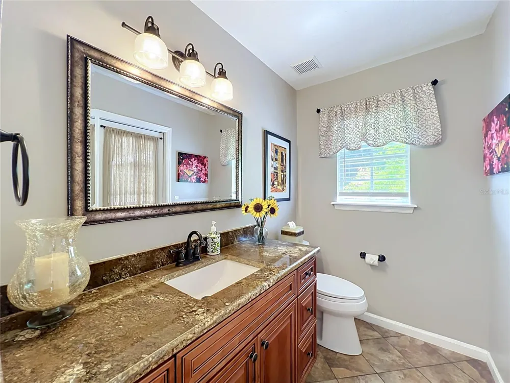 324 REMINGTON DRIVE Oviedo, FL 32765