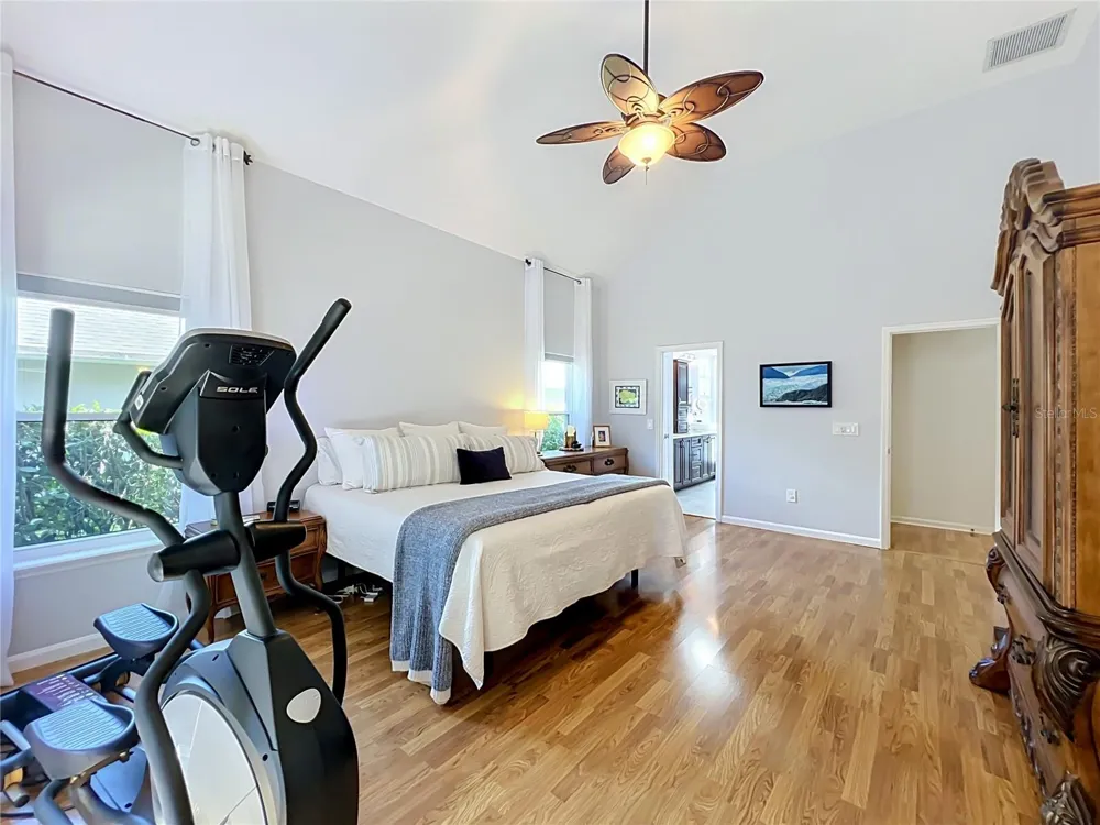 324 REMINGTON DRIVE Oviedo, FL 32765