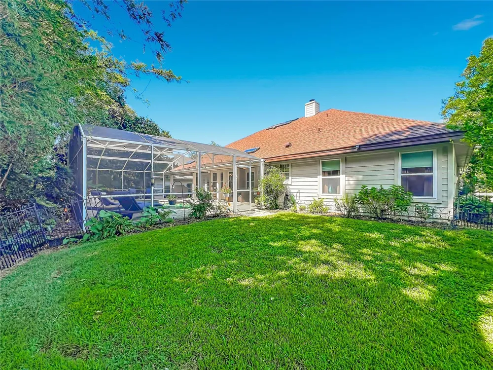 324 REMINGTON DRIVE Oviedo, FL 32765