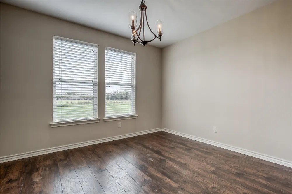 110 Eagle Meadow Brock, TX 76087