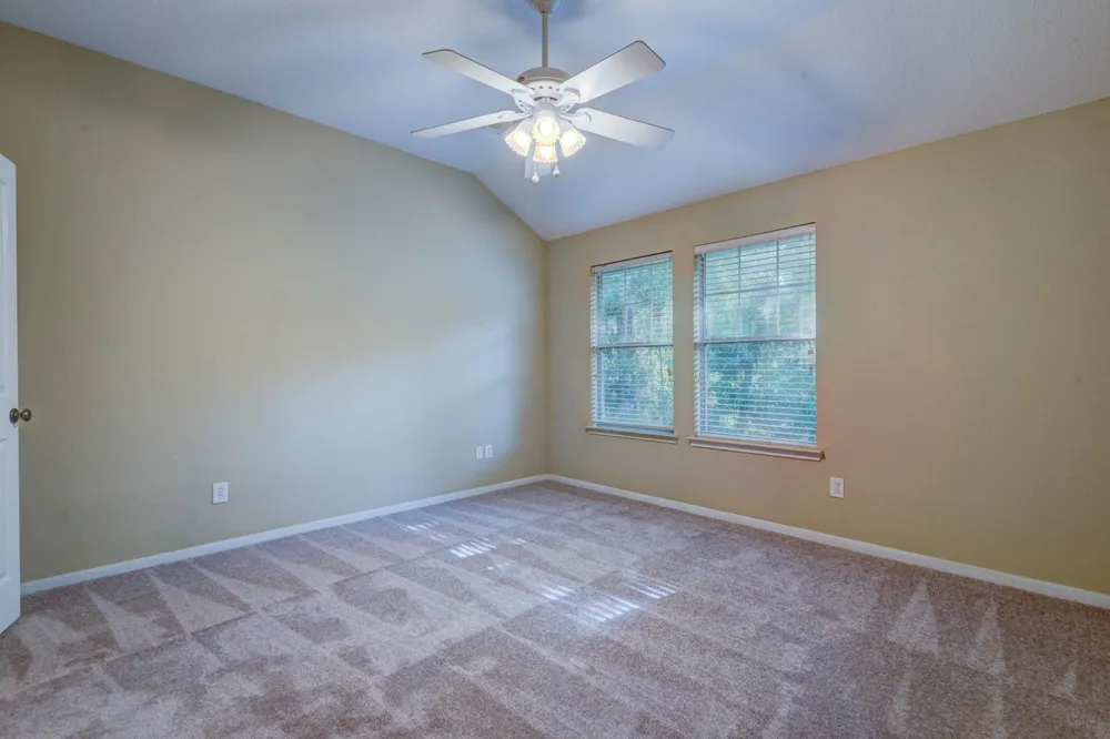 26 Stone Creek Place The Woodlands, TX 77382