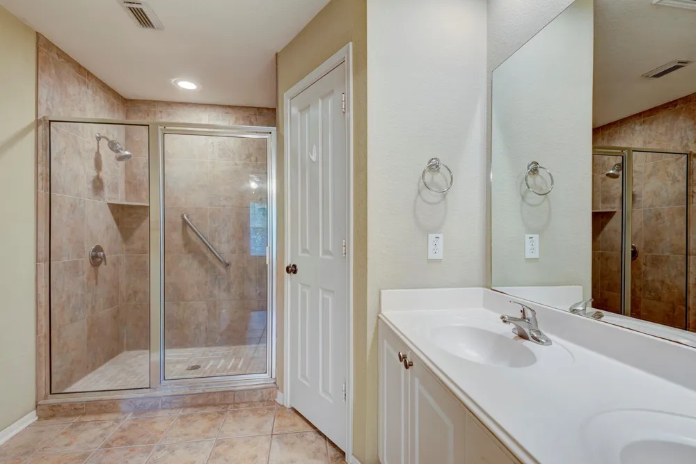 26 Stone Creek Place The Woodlands, TX 77382