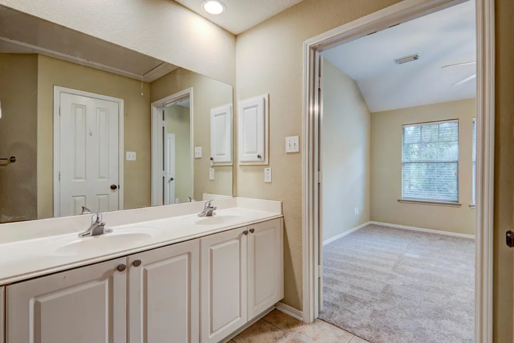 26 Stone Creek Place The Woodlands, TX 77382