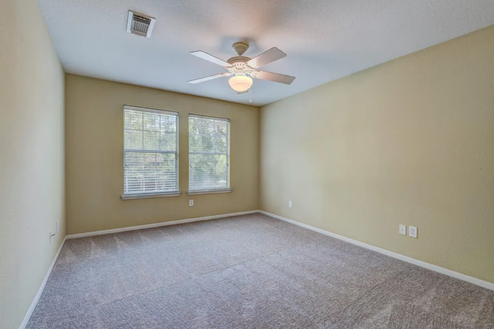 26 Stone Creek Place The Woodlands, TX 77382