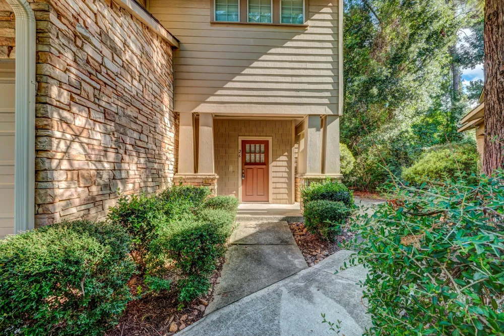 26 Stone Creek Place The Woodlands, TX 77382