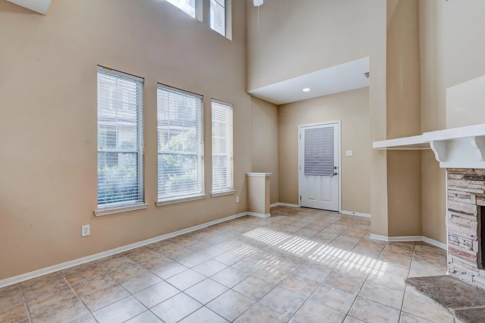 26 Stone Creek Place The Woodlands, TX 77382