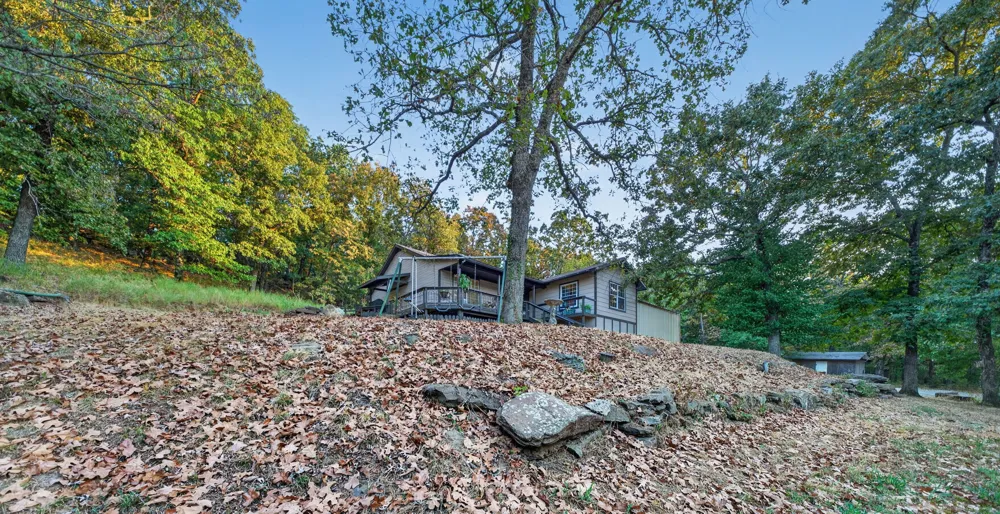 11725 S 437 ROAD Locust Grove, OK 74352