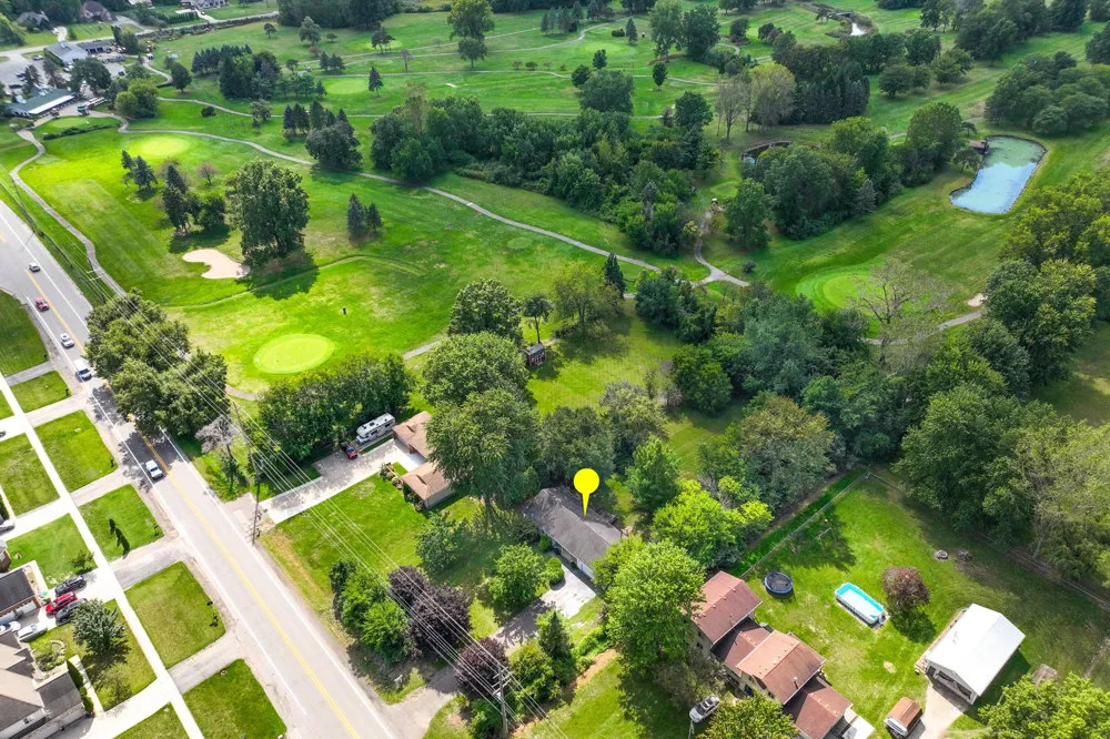 20300 Inkster Road Huron Charter Township, MI 48174