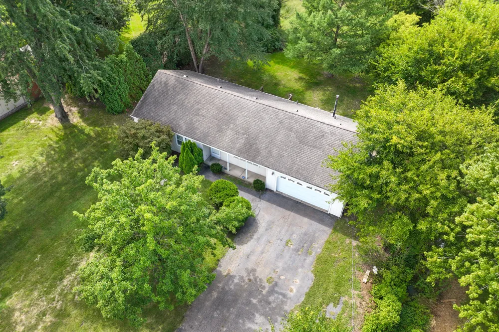 20300 Inkster Road Huron Charter Township, MI 48174