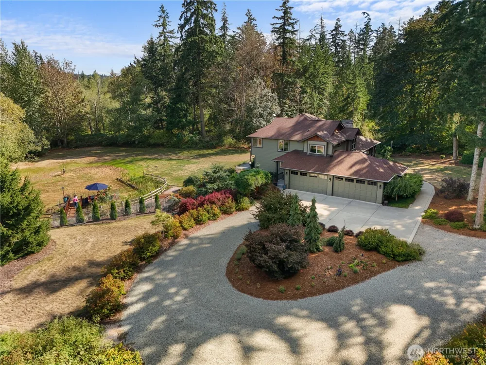 1777 Forest Hill Road Camano Island, WA 98282