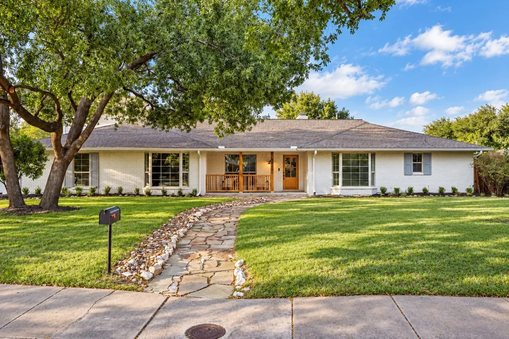 3777 Duchess Trail Dallas, TX 75229