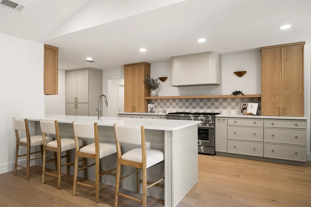 3777 Duchess Trail Dallas, TX 75229