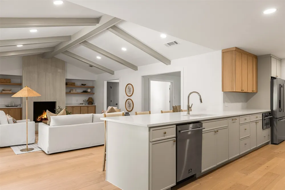 3777 Duchess Trail Dallas, TX 75229
