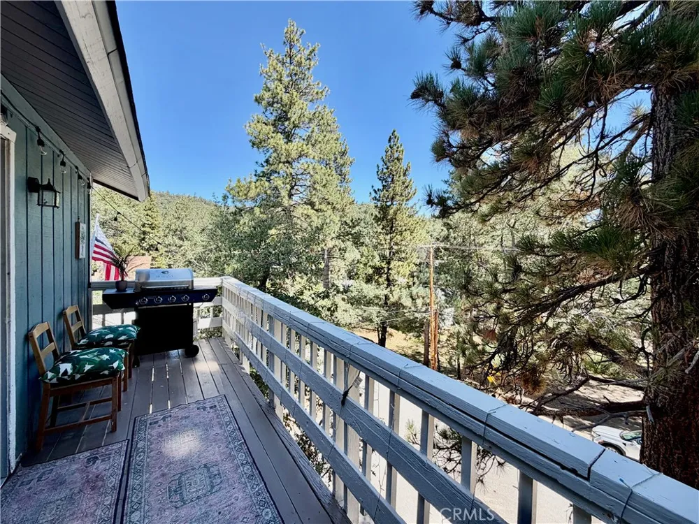 2294 Deep Creek Arrowbear, CA 92382