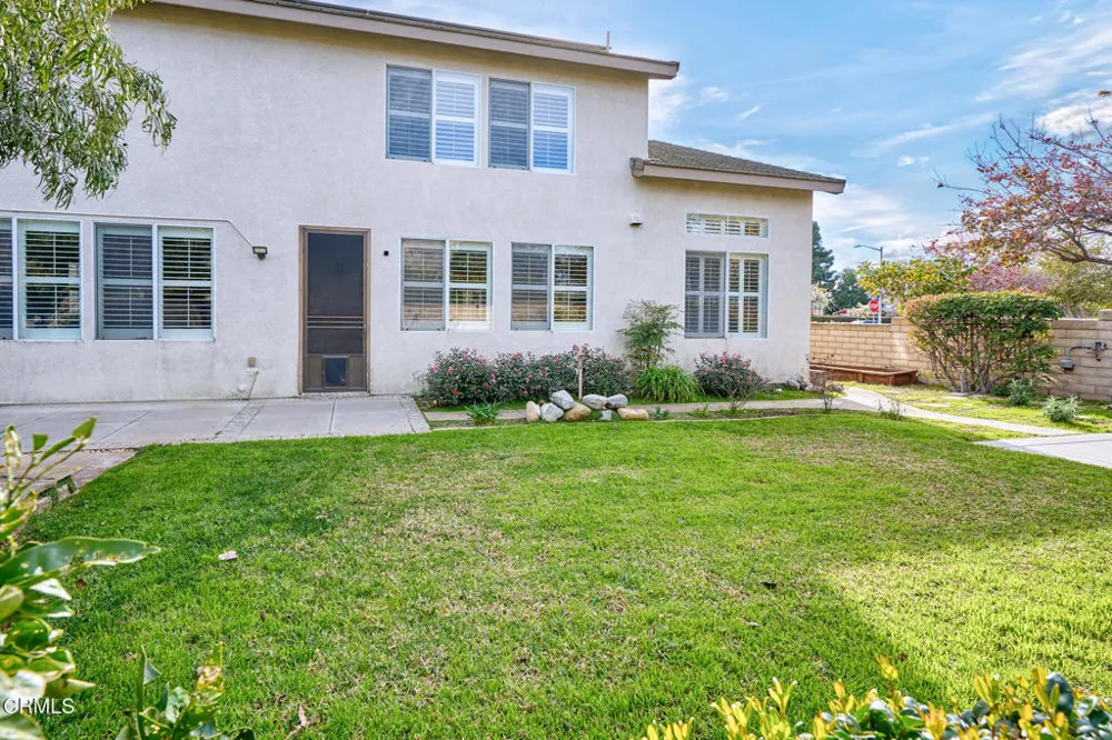 415 Caliente Way Oxnard, CA 93036