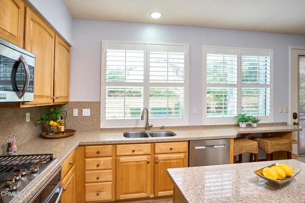 415 Caliente Way Oxnard, CA 93036