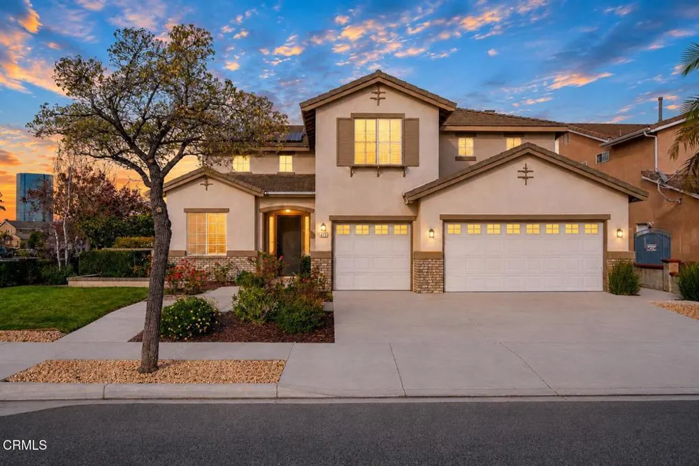 415 Caliente Way Oxnard, CA 93036