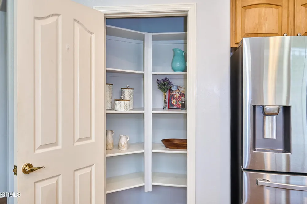 415 Caliente Way Oxnard, CA 93036