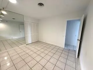 4411 NE 13TH TERRACE Oakland Park, FL 33334