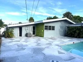 4411 NE 13TH TERRACE Oakland Park, FL 33334
