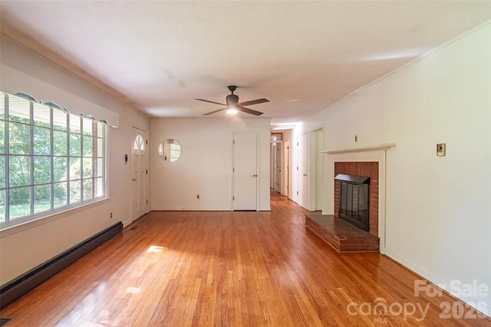 235 Landis Road Marion, NC 28752