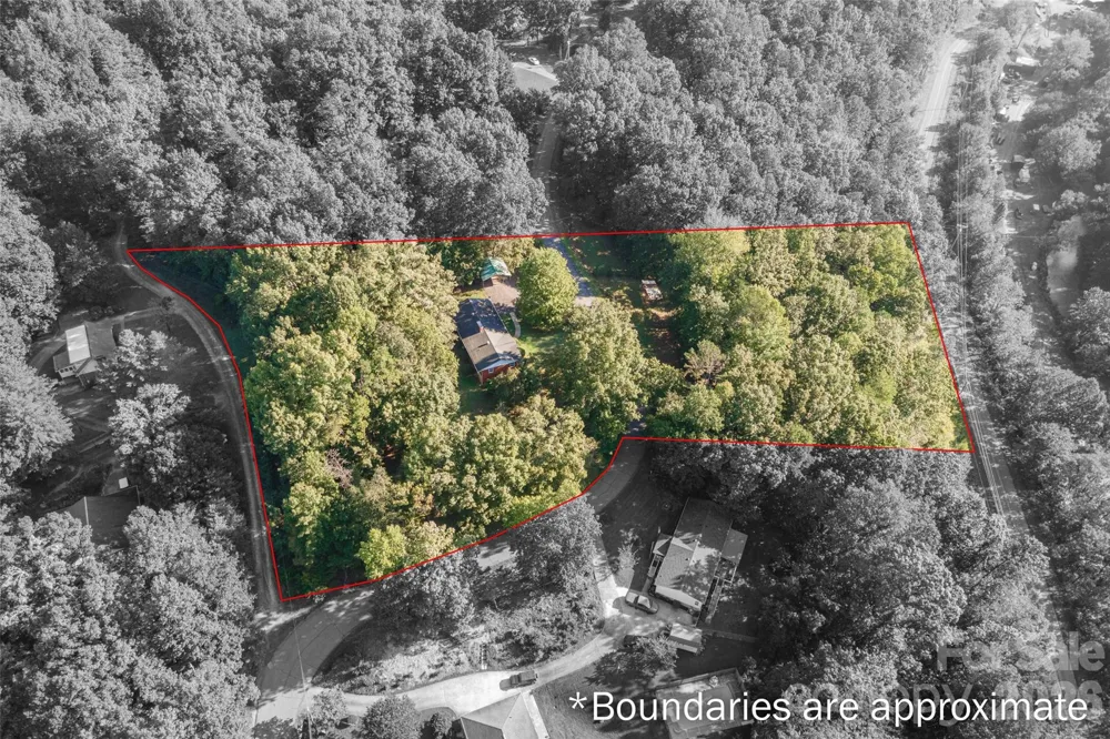 235 Landis Road Marion, NC 28752