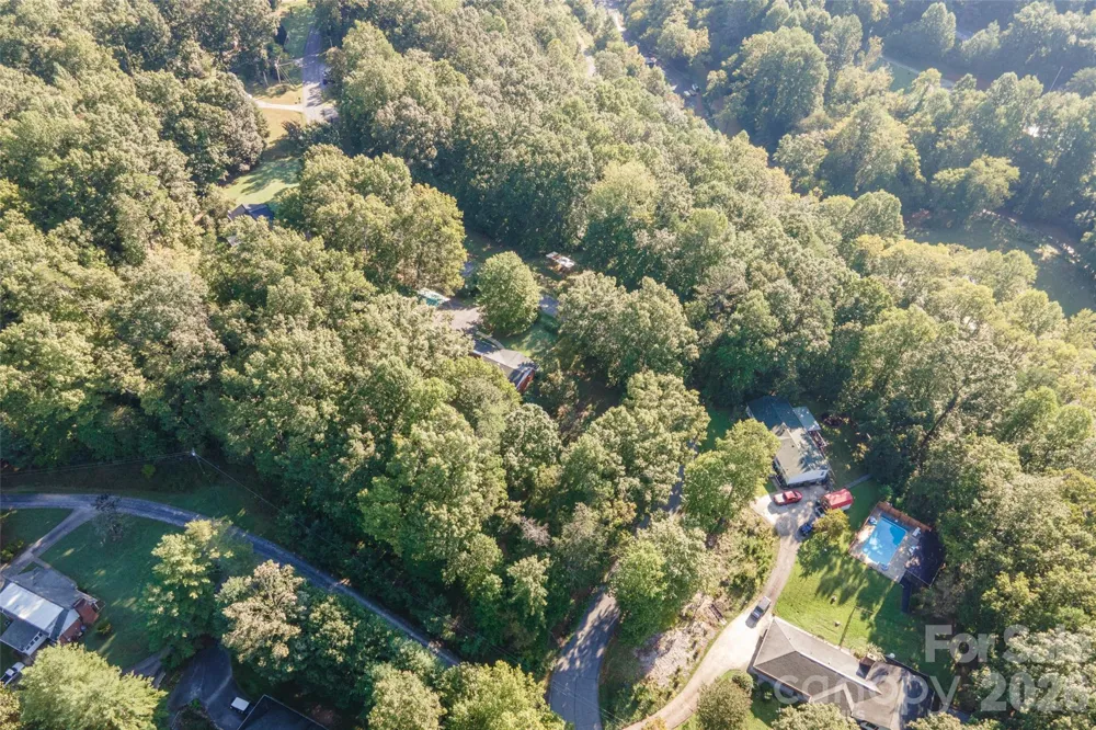 235 Landis Road Marion, NC 28752