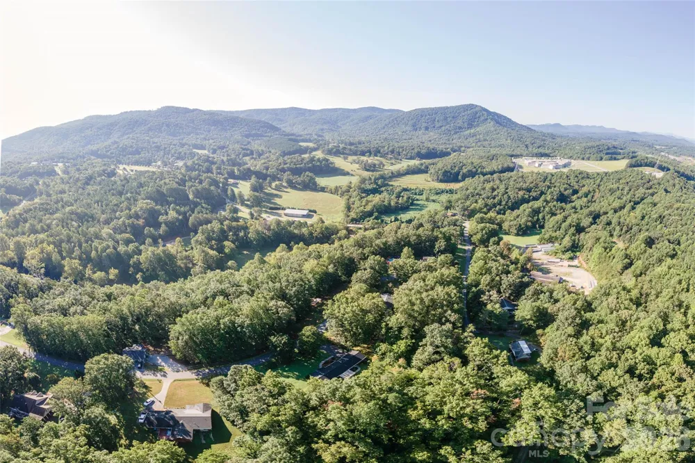 235 Landis Road Marion, NC 28752