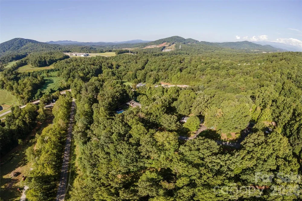 235 Landis Road Marion, NC 28752