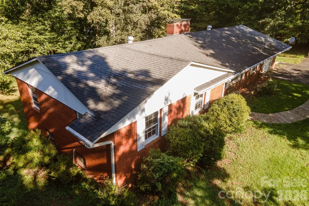 235 Landis Road Marion, NC 28752