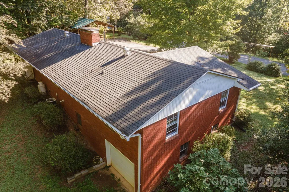 235 Landis Road Marion, NC 28752