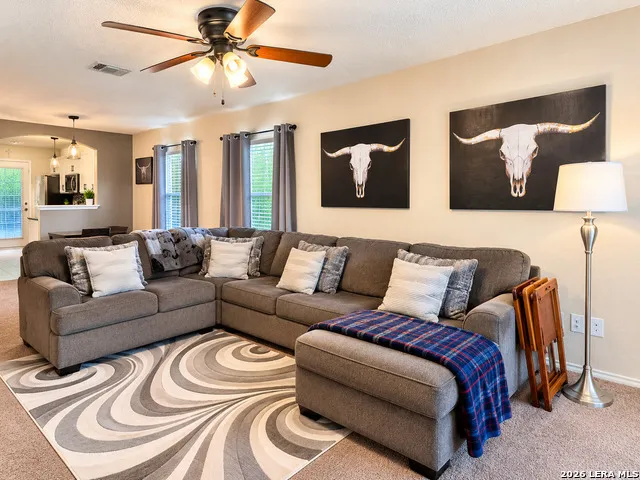 10357 Oakwood Crst San Antonio, TX 78245