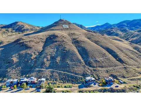 7 Hillside Drive