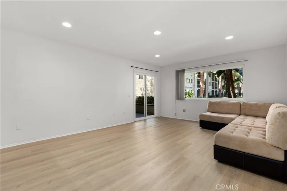 10737 San Diego Mission Road #106 San Diego, CA 92108