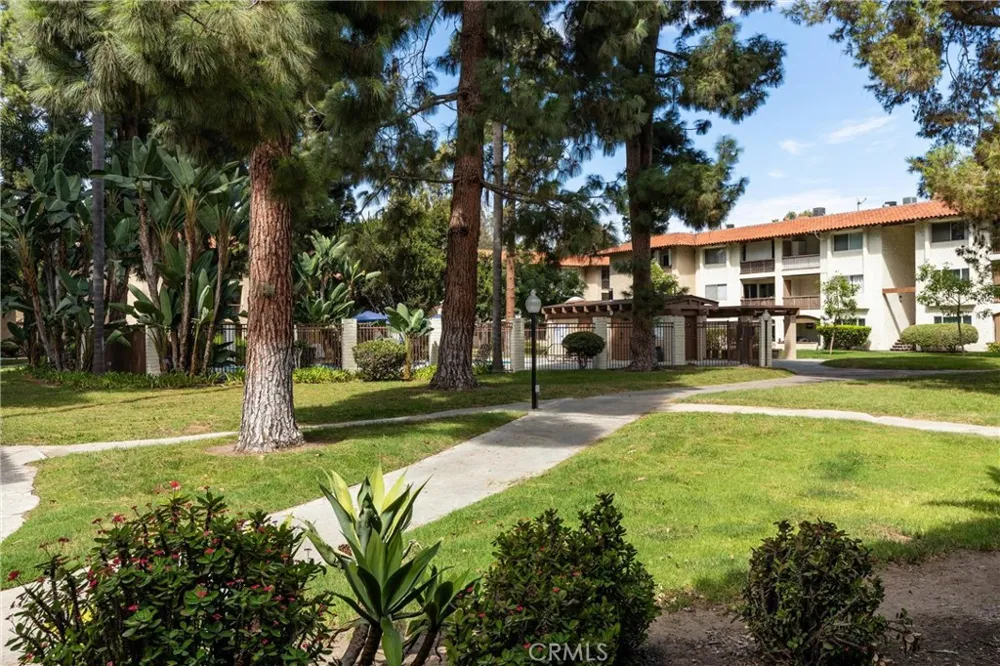 10737 San Diego Mission Road #106 San Diego, CA 92108