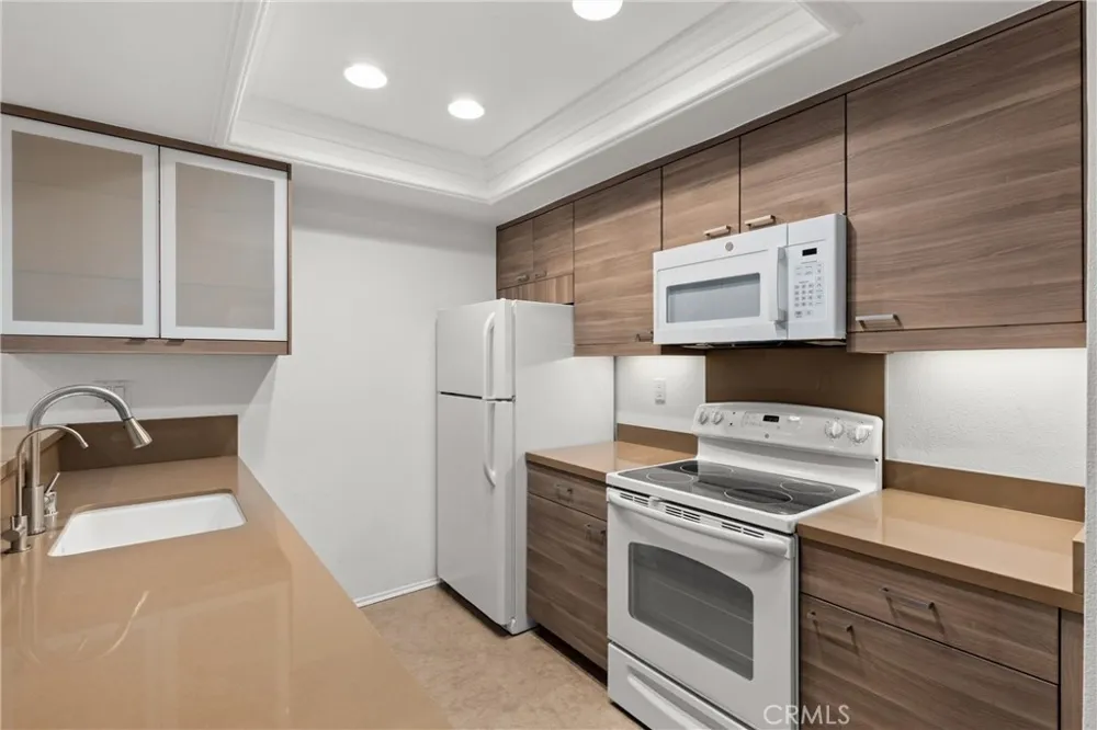10737 San Diego Mission Road #106 San Diego, CA 92108