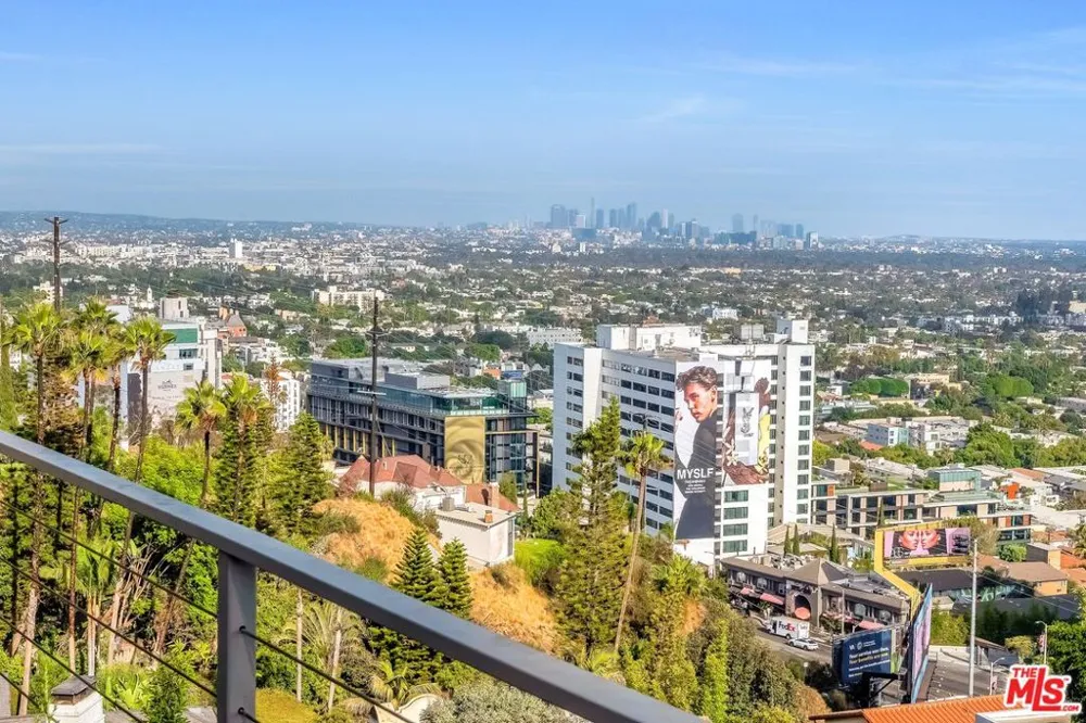 1394 Miller Drive Los Angeles, CA 90069