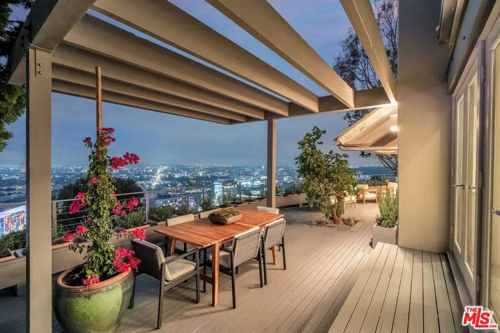 1394 Miller Drive Los Angeles, CA 90069