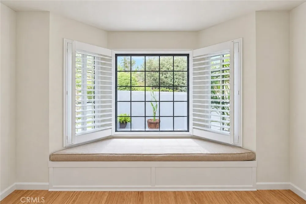 2607 Dove Creek Lane #B Pasadena, CA 91107