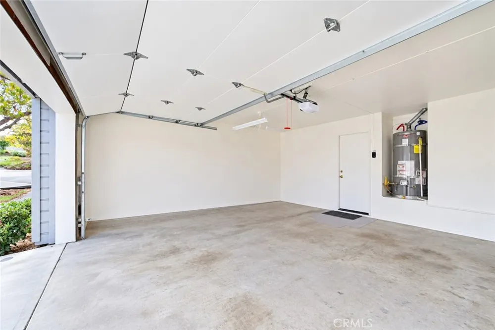 2607 Dove Creek Lane #B Pasadena, CA 91107