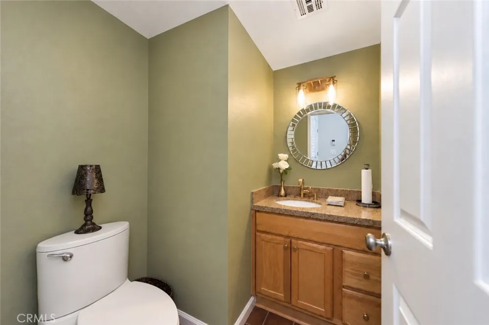 2607 Dove Creek Lane #B Pasadena, CA 91107