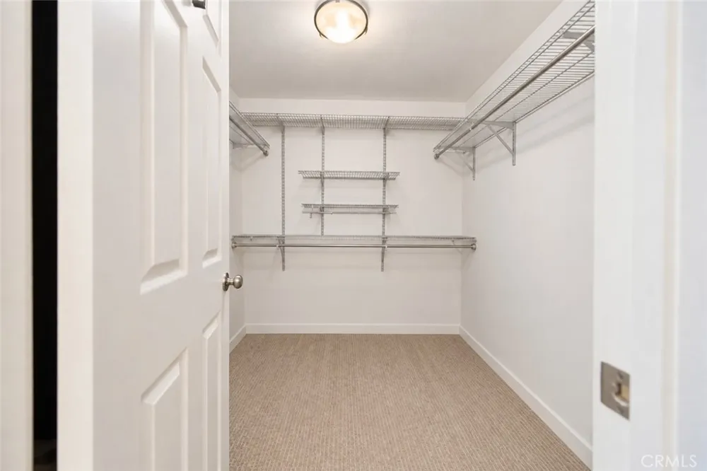 2607 Dove Creek Lane #B Pasadena, CA 91107