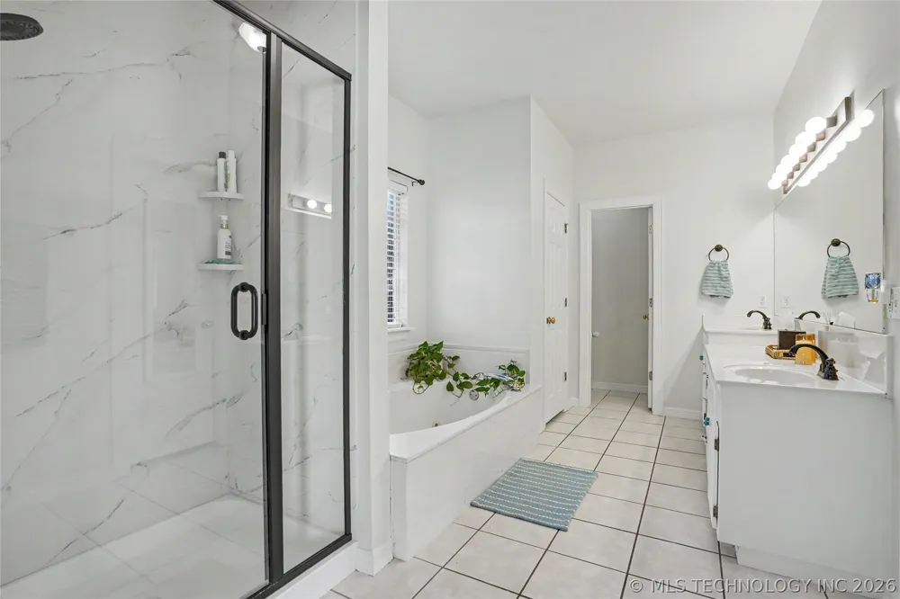 3701 Oak Avenue Broken Arrow, OK 74012