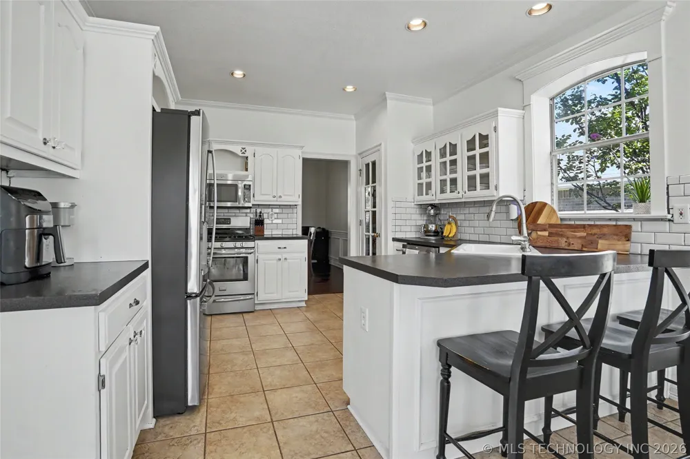 3701 Oak Avenue Broken Arrow, OK 74012