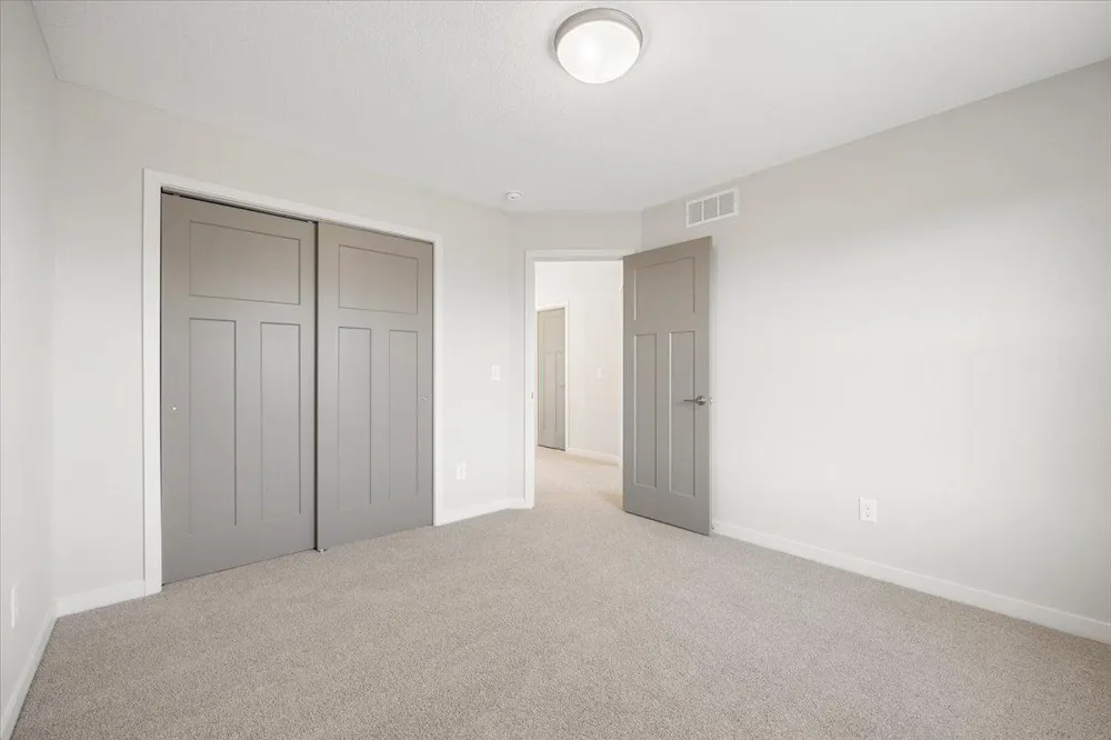 13361 Cadogan Way Rosemount, MN 55068