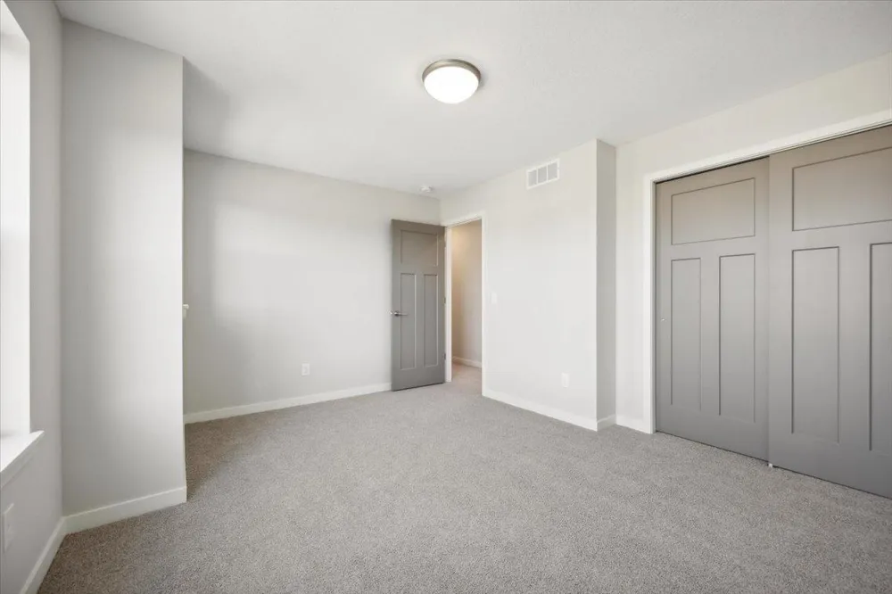 13361 Cadogan Way Rosemount, MN 55068