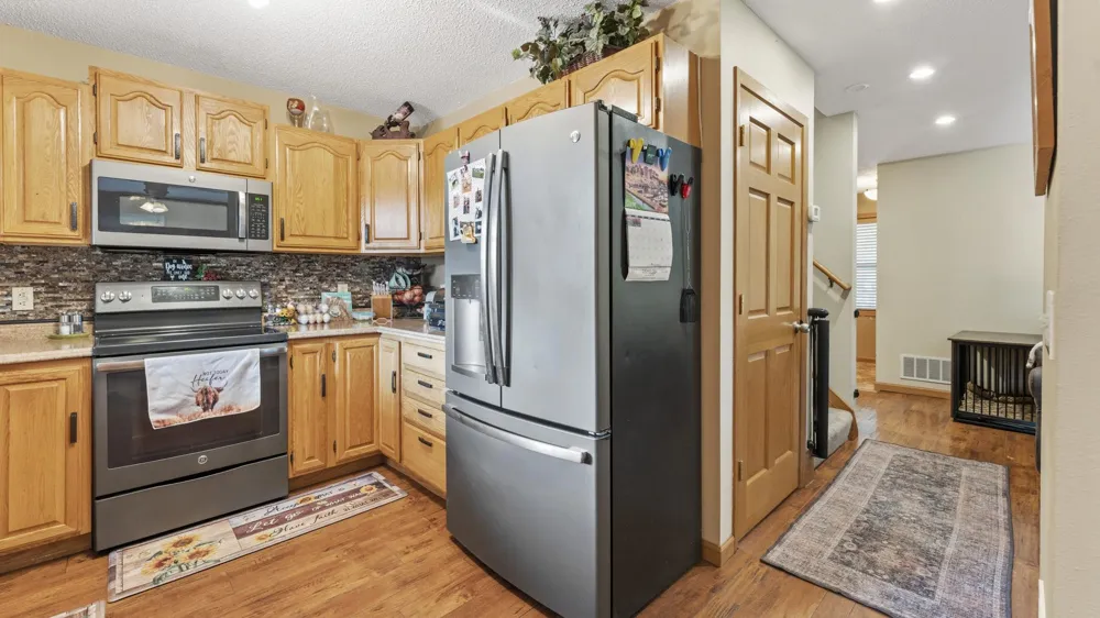 25921 Jivaro Street NW Isanti, MN 55040