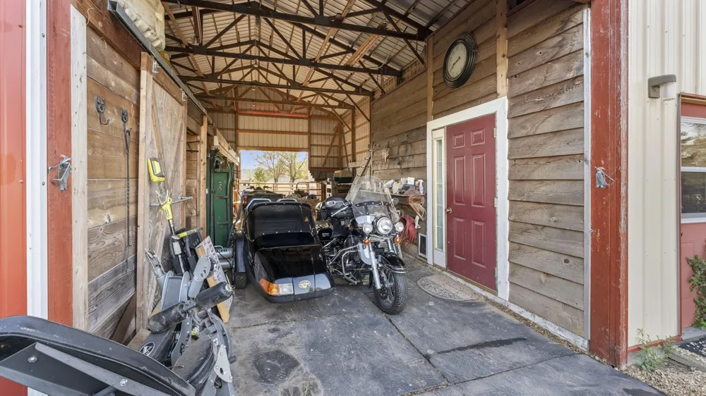 25921 Jivaro Street NW Isanti, MN 55040